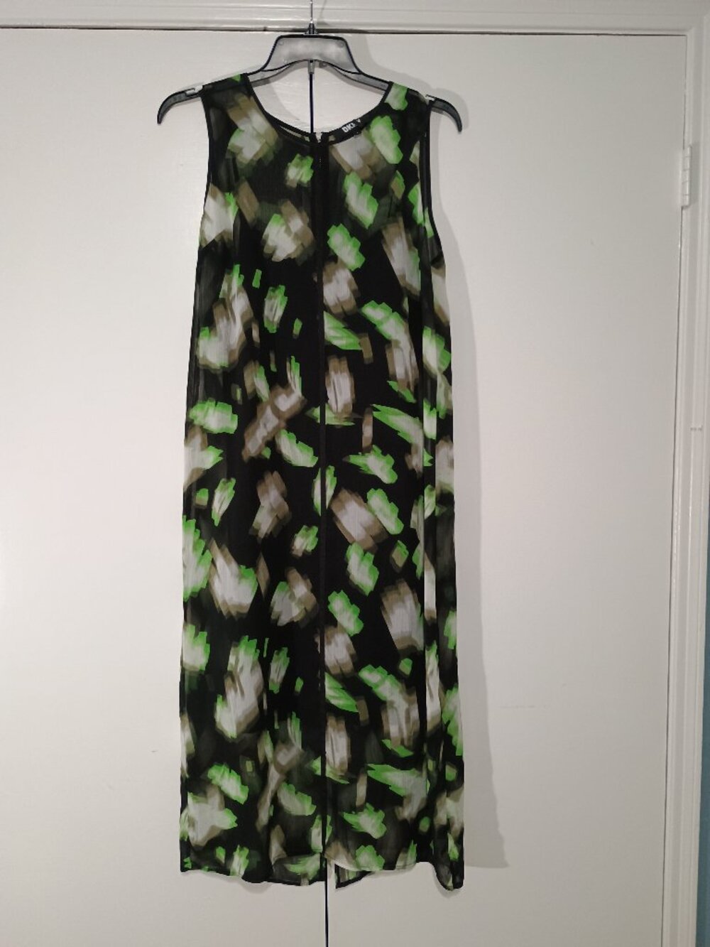 DKNY Size Large Black Green Abstract Sleeveless Sheer Overlay Midi Maxi Dress - Picture 2 of 10
